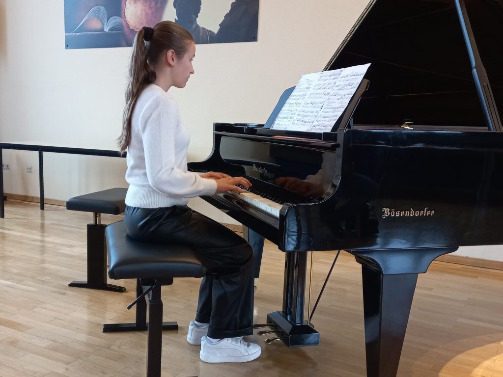 Musikalische Momente am Mittag Musikalische Momente am Mittag