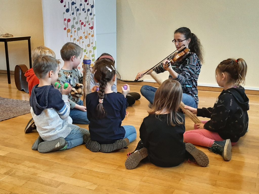 KlangBilder 2025: Pinsel Puck und seine Weltraumabenteuer