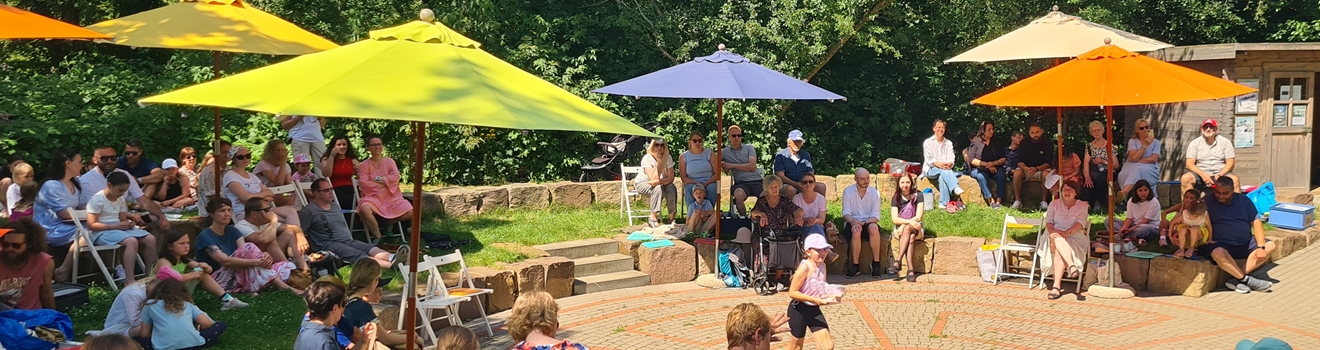 Familienpicknick im Schöpfungsgarten